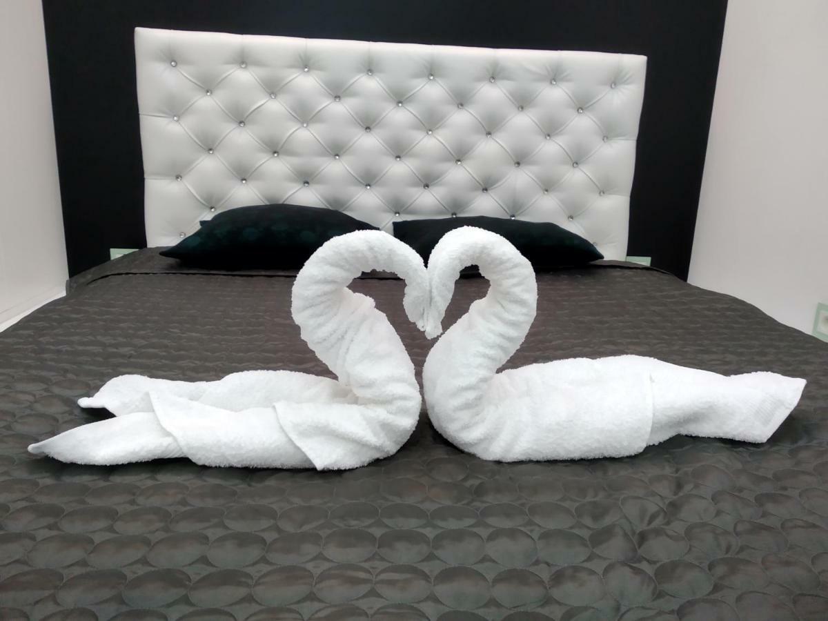 Royal Apartment In City Centre 수바우키 외부 사진