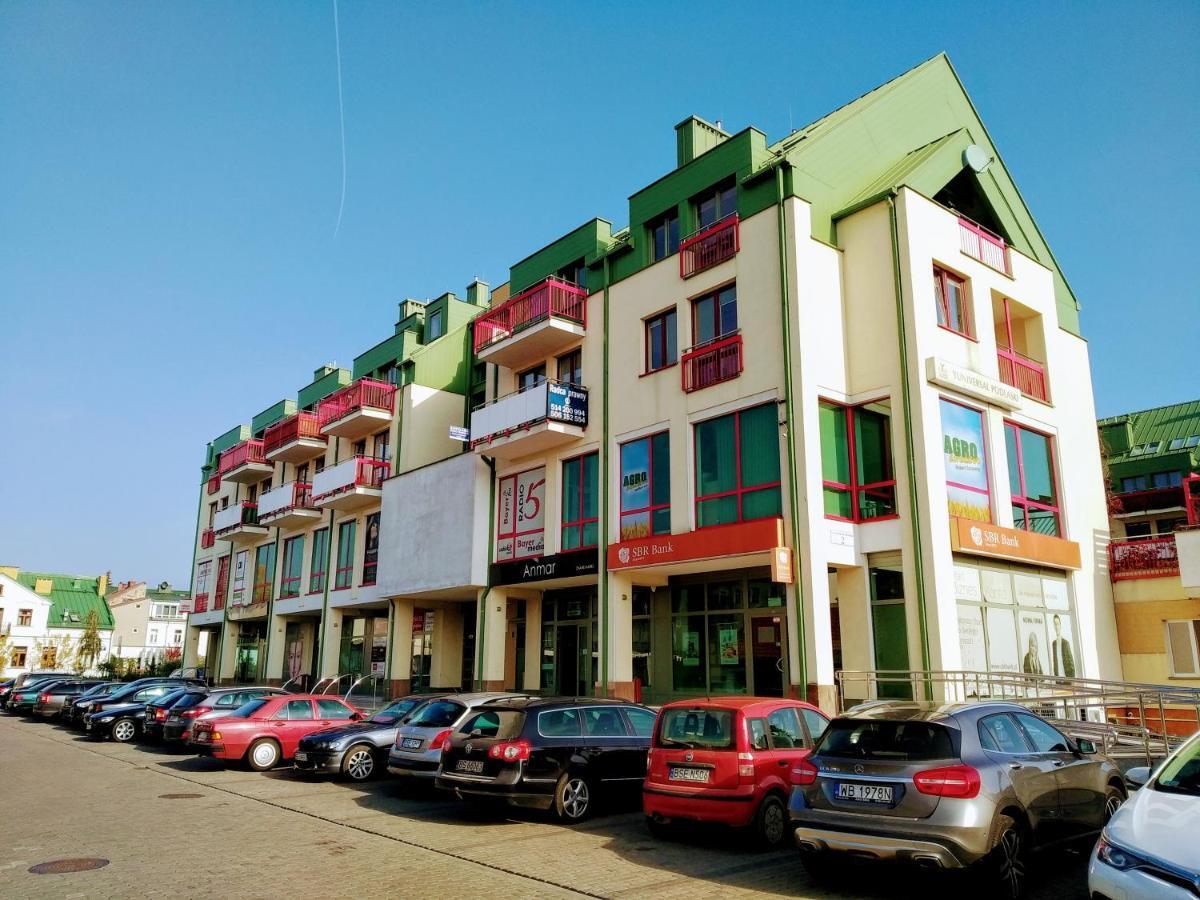 Royal Apartment In City Centre 수바우키 외부 사진